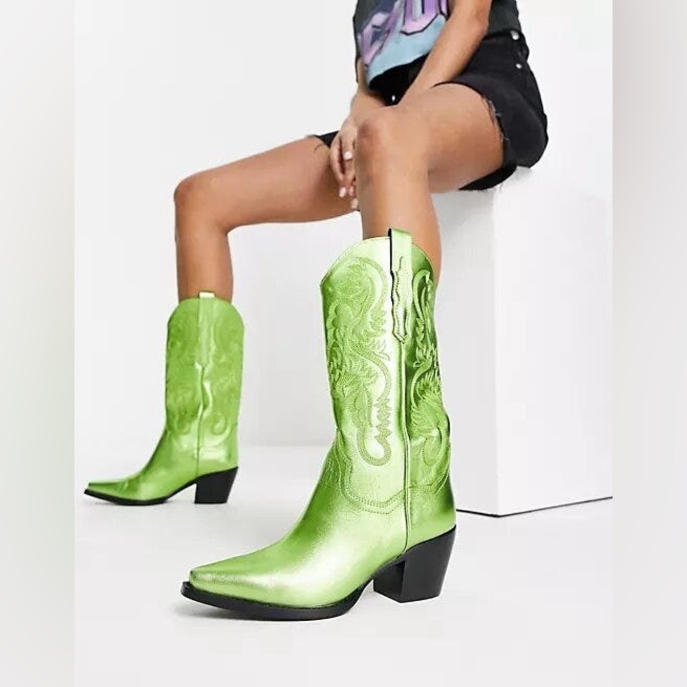 Jeffrey Campbell Lime Green Heeled Boots. Size 9